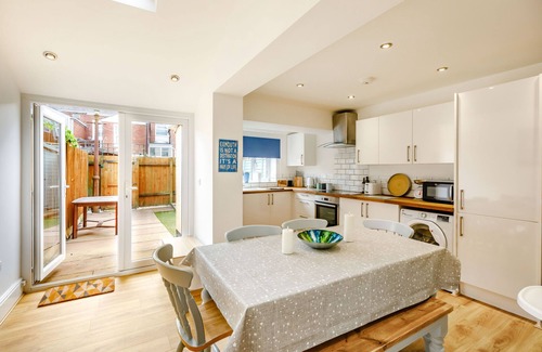 Exmouth Cottage | Keeling