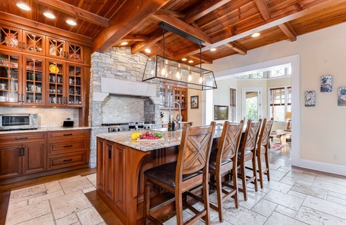 Niles House | Keenan Hollow Farm | 100+ Acres on River Sleeps 18 5BR/4.5BA
