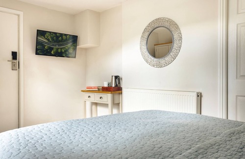 Ambleside Bed & Breakfast | Kelsick Villa Guest House - Gummers How