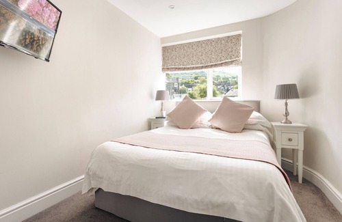 Ambleside Bed & Breakfast | Kelsick Villa Guest House - Great Gable