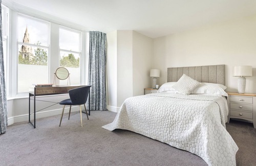 Ambleside Bed & Breakfast | Kelsick Villa Guest House - Catbells