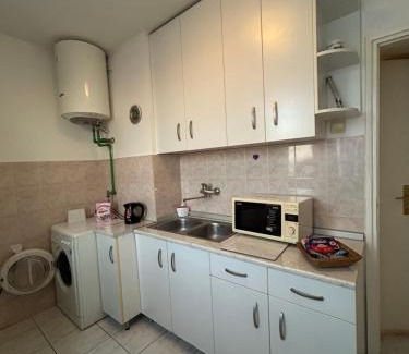 Dorcol Apartment | Kelti