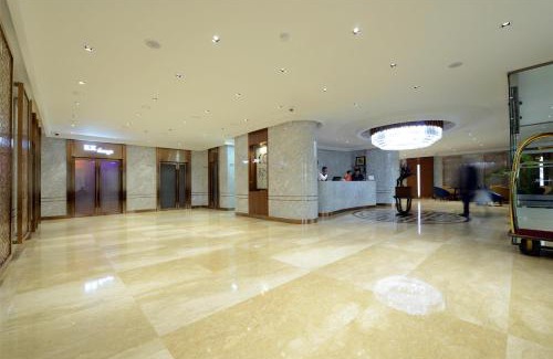 Downtown Ulaanbaatar Hotel | Kempinski Hotel Khan Palace