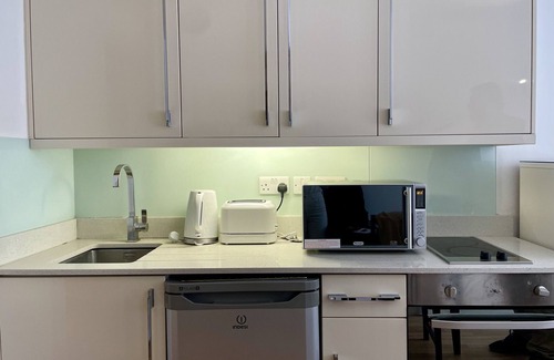 Royal Borough of Kensington and Chelsea Hotel | Kensington High Street Suites
