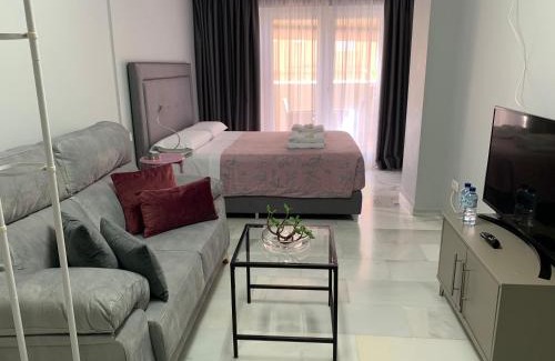 Cruz de Humilladero House | Kentia Rooms