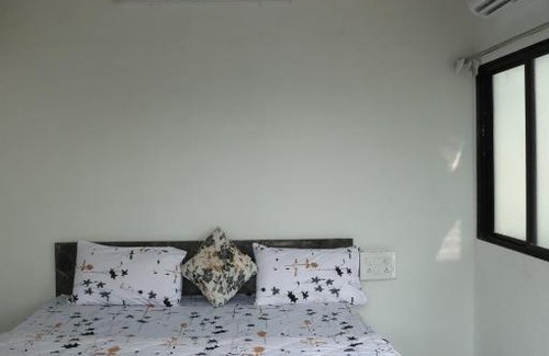 Rajpipla House | Keshav Homestay
