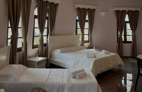 Sakës Hotel | Keshtjella Duka