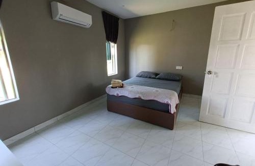 Kampung Sungai Raga Hotel | Kesuma Homestay Pantai Murni