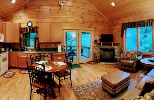 Pisgah Forest Cabin | Key Falls Estate Luxury Cabin