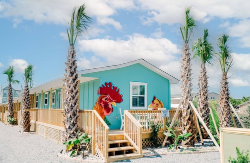 Surf City Apartment | Key West 1- Beach Access - Dog Friendly - Grill