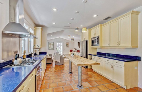 Northwood Shores House | Key West Estate in West Palm Beach with 2 separate homes & stunning pool oasis.