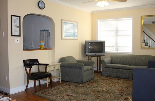 Wildwood Hotel | Key West Motel