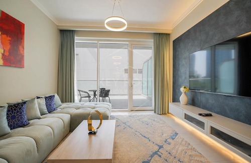 Jumeirah Village Circle Apartment | KeyHost - Regent Court JVC - K460