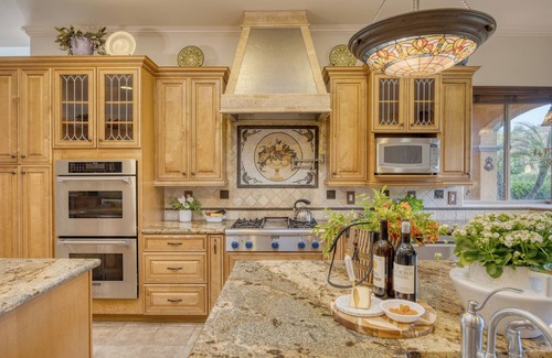 Valley Center House | Keys Creek Main House by AvantStay | Luxury 9BDR Estate