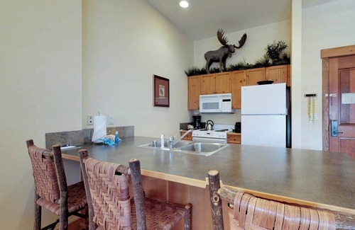 River Run Condo | Keystone CO | The Springs #8906 | 2 Bedroom