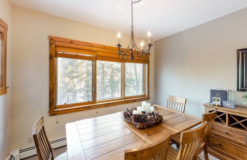 Lakeside Village House | Keystone Village Home w/Shared Hot Tub & Free Ski Transport - Walk to Dining