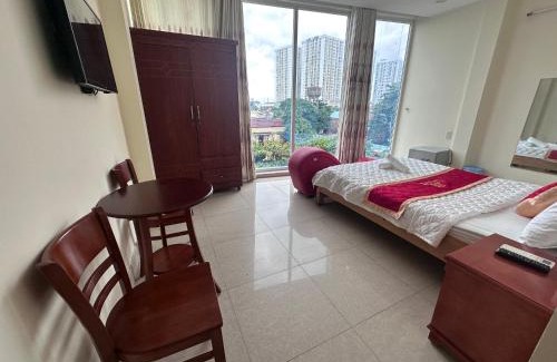Tan Phu District Hotel | Khách Sạn Hoàng Anh