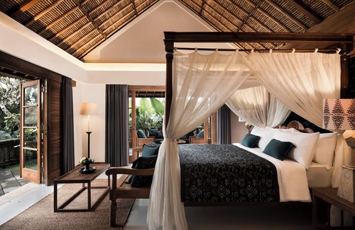 Batu Bolong Hotel | Kharista Villas & Retreat by Ekosistem