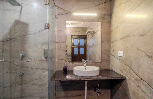 Bhandarej Hotel | Khawa Palace and Resort
