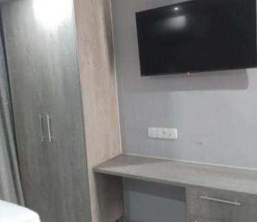 Emalahleni Hotel | Khayalami Hotel - Emalahleni