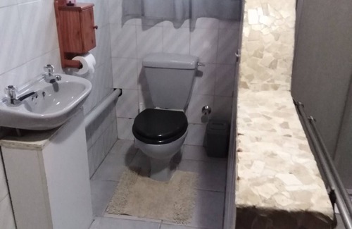 Ermelo House | Khokha Moya Guesthouse