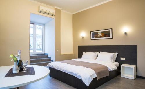 Lypky Apartment | Khreshchatyk Apart Hotel Passage