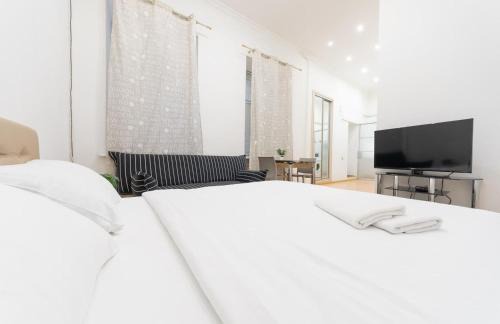 Verkhnie Misto Apartment | KievAccommodation in the center 24h Self Check-in
