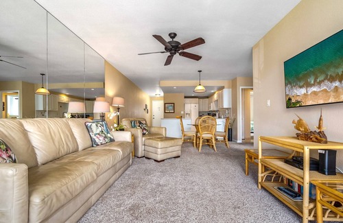 Kihei Condo | Kihei Akahi C319 Spacious 2BR/2BA Condo with Garden Views, Near Beach and Shops