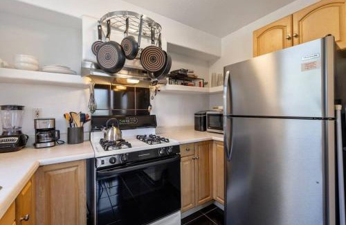 Kihei Apartment | Kihei Akahi C320- Kihei Studio, walk to shops, dining, & the beach
