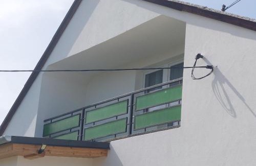 Balatonfured Apartment | Kilátó Apartman ,upper floor of the house