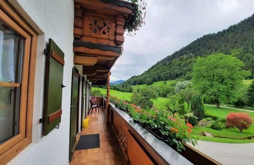 Berchtesgaden Apartment | Kiliansblick vacation apartment, for 2 adults and 1 child