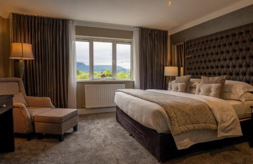Killarney Hotel | Killarney Oaks Hotel