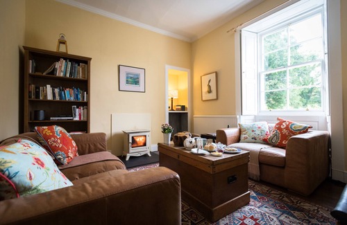 Alexandria Bed & Breakfast | Kilmaronock Manse B&B