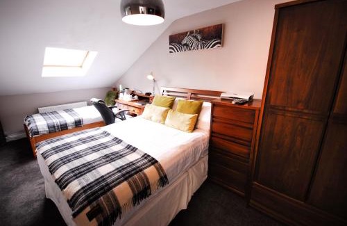Hoole Bed & Breakfast | Kilmorey Lodge