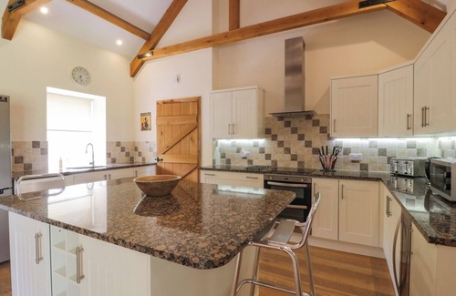Thornhill Cottage | Kilnmark Bothy