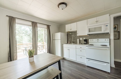 Kimberling City Hotel | Kimberling Cove D1
