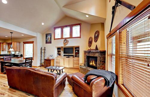 Truckee House | Kimque Dreams