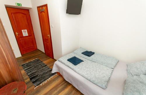 Siofok Aranypart House | Kincső Vendégház Siófok by NeWave Apartments