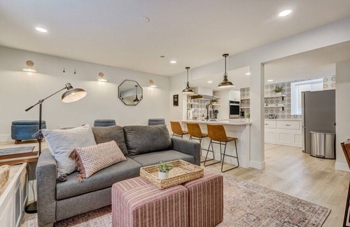 Colorado Springs Apartment | Kindred Courtyard! Historic Stay w BBQ & Fire Pit
