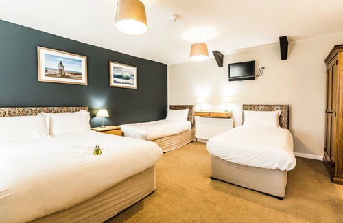 Tintagel Hotel | King Arthur's Arms Inn