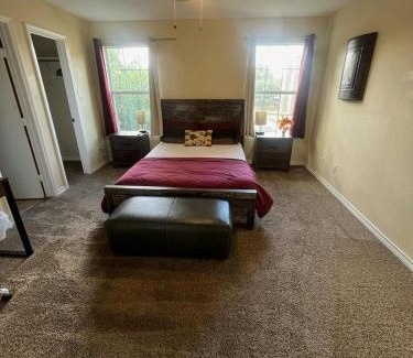 San Antonio House | King's CAMP 3 bed 2 Bath SEAWORLD and MEDICAL