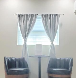 La Vista House | King Size Sassy Studio