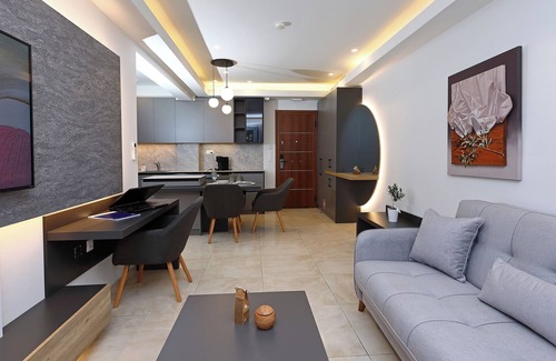 Thessaloniki City Centre Apartment | King Suite with Balcony | Zotos Luxury Living #12