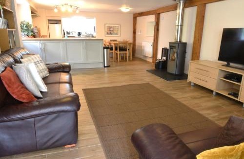 Whitland House | Kingfisher