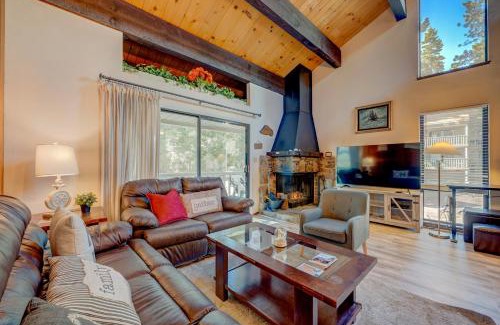 Kings Beach Apartment | Kings Beach Bliss