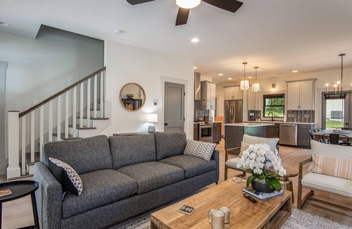 Brevard House | Kings Creek Cottage | 3 Bed, 2 Bath