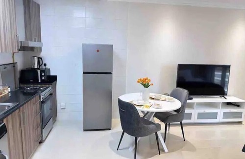 Bur Dubai Apartment | Kings holiday homes @Dunya tower