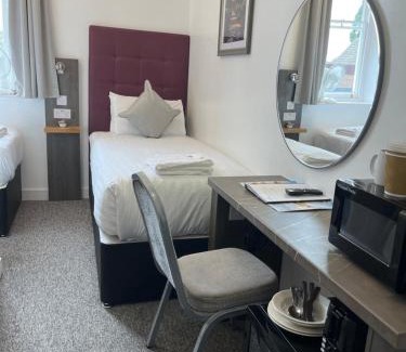 Newmarket Apartment | Kings Lodge