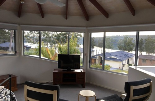 Kings Point House | Kings Point - Relax at the lake