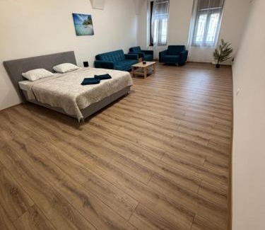 Presov Apartment | KINO & Netflix apartman v srdci mesta